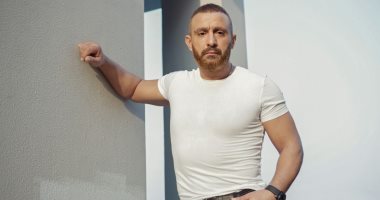 نادية الجندى و محمد ممدوح وشيماء سيف يهنئون السقا بعيد ميلاده 