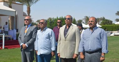 بالصور ..محافظ البحر الأحمر يحضر فاعليات البطولة الدولية للفروسية