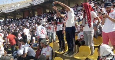 بالصور.. جماهير الزمالك فى استاد برج العرب قبل 5 ساعات من مواجهة صن داونز