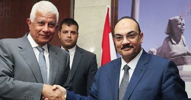 محافظ الإسكندرية: دمج 3 شركات أجنبية للعمل برفع القمامة قريبًا