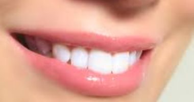 غير لون أسنانك وشكل ابتسامتك بالكمبيوتر.. وانسَ آثار القهوة والتدخين