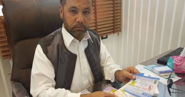 بالصور.. نائب مطروح يوزع 250 تذكرة للزملكاوية: أنا أهلاوى وهشجعكم
