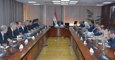 مصدر: استقالة 3 رؤساء تنفيذيين بالمجالس التصديرية من مناصبهم