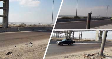 بالفيديو والصور.. الطريق الدولى يحصد الأرواح ويهدد حياة الأهالى فى الإسكندرية.. "إدارة المرور": اختفاء الجزيرة الوسطى وحفر الأسفلت سبب الحوادث.. و"ضحايا الطرق": 13 ألف قتيل سنويًا فى مصر