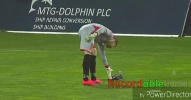 بالفيديو.. حارس مرمى و"بطة" أحدث المواقف الطريفة بالدورى البلغارى