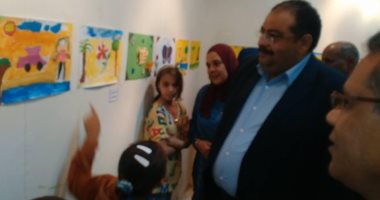 افتتاح معرض الفنون التشكيلية بثقافة أبوتيج بأسيوط