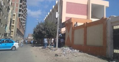 بالفيديو والصور.. هروب طلاب المدارس الصناعية أثناء اليوم الدراسى بدمياط