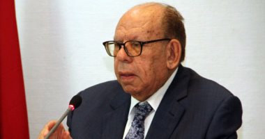 مناقشة  "تجديد الخطاب النقدى" فى جمعية النقد الأدبي.. 4 أبريل 