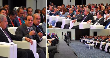 بالصور.. السيسى بجلسة عودة الجماهير للملاعب بمؤتمر شرم الشيخ: هناك من يسعى بيننا لهدم الوطن.. عنف الملاعب ينتهى بالاستماع لصوت العقل والالتزام بالتعليمات.. ويناشد الأهالى: اصطحبوا أبناءكم إلى الملاعب
