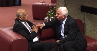 عزام الأحمد: الرئيس أبو مازن قرر إرسال حكومة الوفاق لغزة الأسبوع المقبل