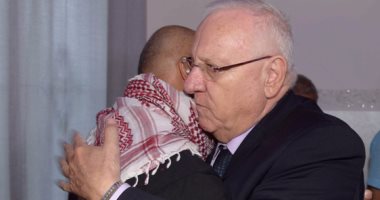 الرئيس الإسرائيلى يهدد بوقف إعمار غزة حال استمرار احتجاز حماس لجنوده