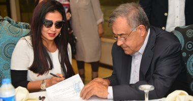 فيلم "صندوق الدنيا" يجمع رانيا يوسف وفاروق الفيشاوى يناير المقبل