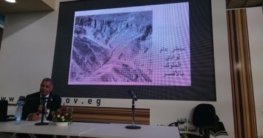 ممدوح الدماطى يستعرض عظمة الحضارة المصرية القديمة فى معرض الكتاب بالجزائر
