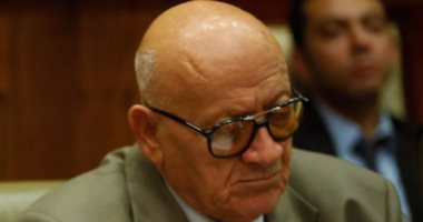 النائب عبد المنعم العليمى يكشف كواليس لقاء رئيس الحكومة مع النواب