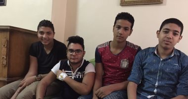بالفيديو والصور.. "الهيموفيليا" مرض ينهش مفاصل 4 طلاب ويهدد حياتهم بالمحلة