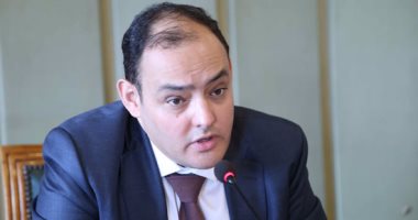 "صناعة البرلمان" توقف الإنتاج فى شركة الحديد والصلب بالتبين