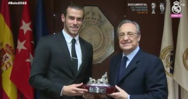 رسميًا.. جاريث بيل يوقع عقد التجديد لريال مدريد حتى 2022