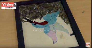 بالفيديو.."الرسم بالزجاج".. مع كل لوحة جرح بس النتيجة تستاهل
