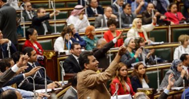 نائب: الشعب كفر من ارتفاع الأسعار.. وعلى عبد العال يأمر بحذفها من المضبطة