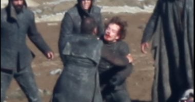 صور جديدة تكشف صراعا داميا بالجزء السابع من "game of thrones"