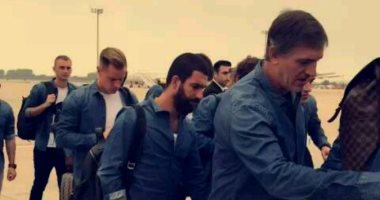 بالفيديو.. بعثة برشلونة تطير إلى مانشستر لمواجهة السيتى
