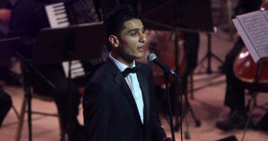 محمد عساف يغنى لفلسطين والعندليب فى حفل بمهرجان الموسيقى العربية