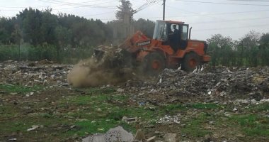 رفع 450 طن قمامة ونواتج تطهير فى حملة مكبرة بالمنوفية