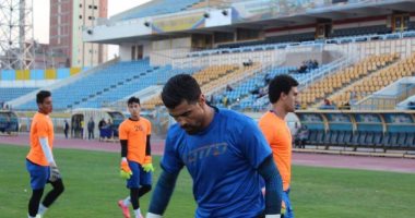بالصور ..محمد صبحى يذبح عجلاً احتفالاً بعودته للدروايش