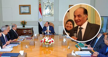 فريد خميس يكتب لليوم السابع: مع الرئيس من أجل مصلحة الوطن.. مشكلتان رئيسيتان تواجهان الاقتصاد المصرى.. عجز ميزان المدفوعات المتزايد وعجز الموازنة العامة المتزايد.. والحل فى القضاء على التهريب الكلى
