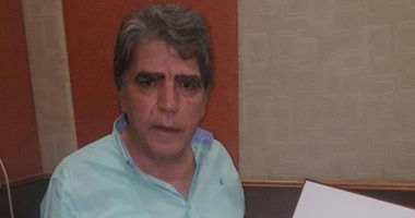 بالصور.. إذاعة "نغم إف إم" تكرم محمود الجندى بعد حلقة "شارع الفن"