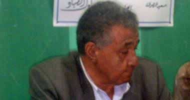 وفاة الكاتب المصرى فكرى النقاش عن عمر يناهز الـ71 عاما