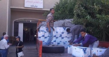 "قناة السويس" ترسل 2000 بطانية وكرتونة سلع غذائية لأهالى غارب