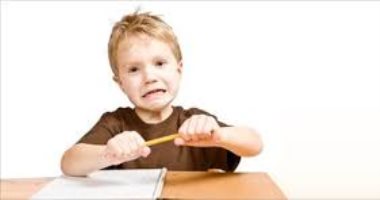 6 نصائح للتعامل مع طفلك العصبى.. "أوعى تضربيه"
