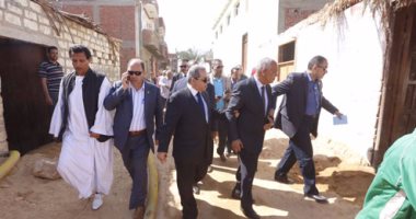 بالصور.. وفد البرلمان يتفقد آثار السيول والمساكن البديلة للمتضررين بسوهاج