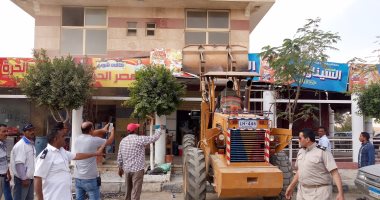 حملات لرفع الإشغالات وإزالة تعديات سوق الخراطين بباب الشعرية
