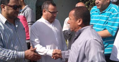 بالفيديو والصور.. تشييع جثمان شقيق الإعلامى جابر القرموطى بالدقهلية
