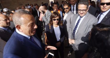 الآثار تستعرض خطة تطوير منطقة هضبة الأهرامات أمام الوفد البرلمانى
