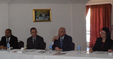 بالفيديو.. محافظ أسوان يفتتح ورشة لمعرفة معلومات سوق العمل بمجالى المحاجر والسياحة