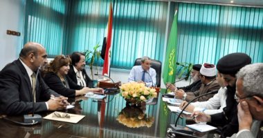 محافظ القليوبية يعقد إجتماعا مع بيت العائلة المصرية 