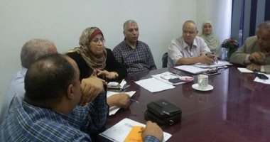 بالصور .. "لجنة الأزمات" تبحث الإستعدادات لأى طوارئ بالمنوفية 
