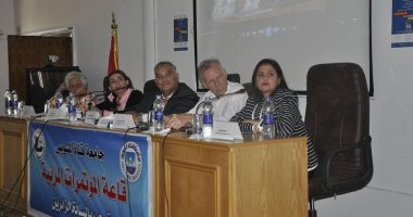 "جان جاك روسو" فى ندوة بجامعة قناة السويس