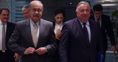 بالصور.. رئيس الوزراء يلتقى رئيس مجلس الشيوخ الفرنسى لبحث عدد من القضايا الدولية