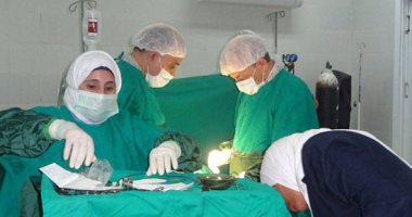 قافلة الزقازيق الطبية تختتم فعاليات يومها الأول فى راس غارب" بـ700 كشف