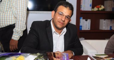 محمد مندور يوقع "ديانة القاهرة" فى معرض الشارقة للكتاب