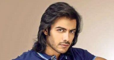 اختيار محمد مدحت لتمثيل مصر بمسابقة ملك جمال العالم بدلاً من محمود أودا