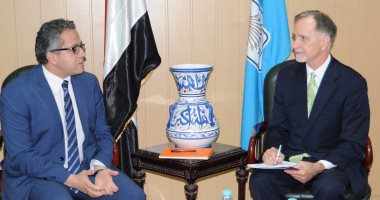 وزير الآثار يلتقى سفير أمريكا لبحث التعاون الأثرى المشترك