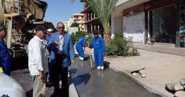 محافظ البحر الاحمر يتابع اعمال التطوير والتجميل بمنطقة الكوثر بالغردقة