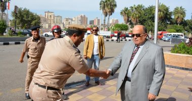محافظ الدقهلية يتفقد القوات المتمركزة وتأمين المنشآت الحيوية بالمحافظة