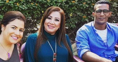 إنجى وجدان تنشر صورة من كواليس فيلم "آخر ديك فى مصر" مع محمد رمضان