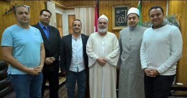 وكيل وزير الأوقاف بالقليوبية يُستقبل وفد من "مستقبل وطن"